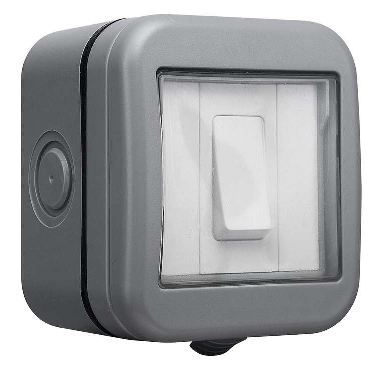 BG Electrical Outdoor Double Switched Power Wall Plug Socket, Weatherproof, IP66 Rated