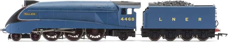 Hornby R3395TTS RailRoad LNER Steam Train, DCC Fitted - With Sound